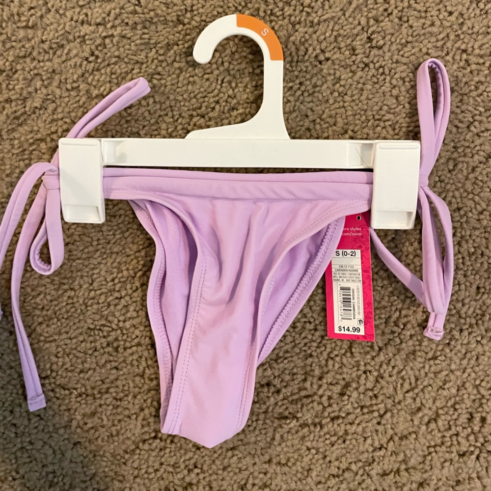 Small lavender string bikini bottoms brand new with tag